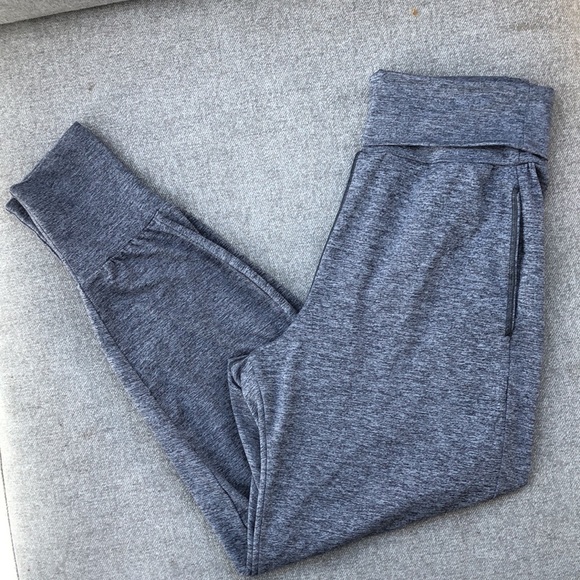 AERIE brushed Jogger Pants w/ fold over waistband - Picture 4 of 5